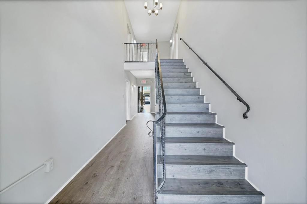 Decorative 1Br With Parking Close To Stores Tampa Exterior photo