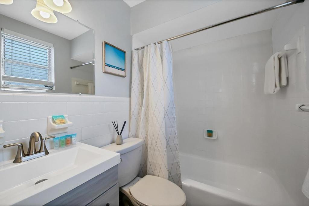 Decorative 1Br With Parking Close To Stores Tampa Exterior photo